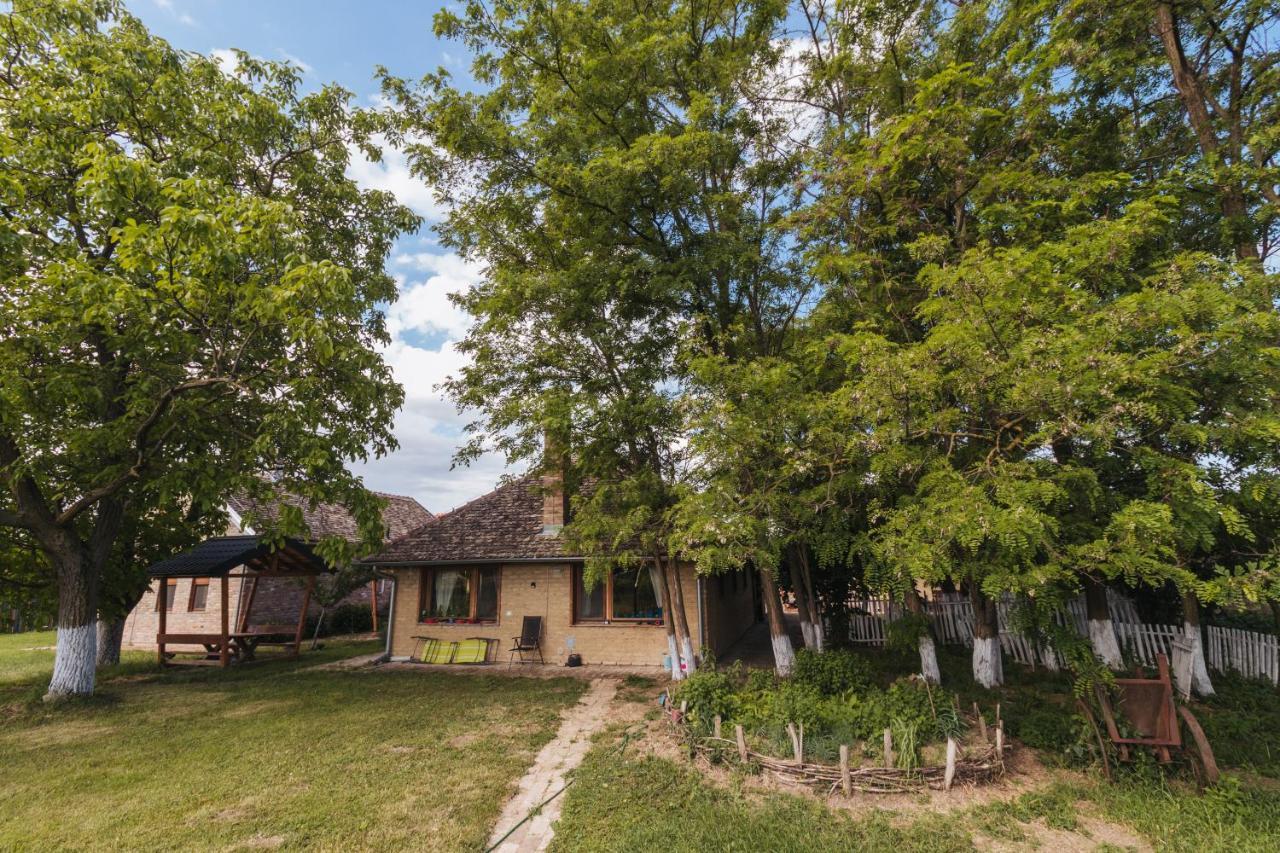 Sobe Kod Baje - Baranjska Kuca Karanac Exterior foto